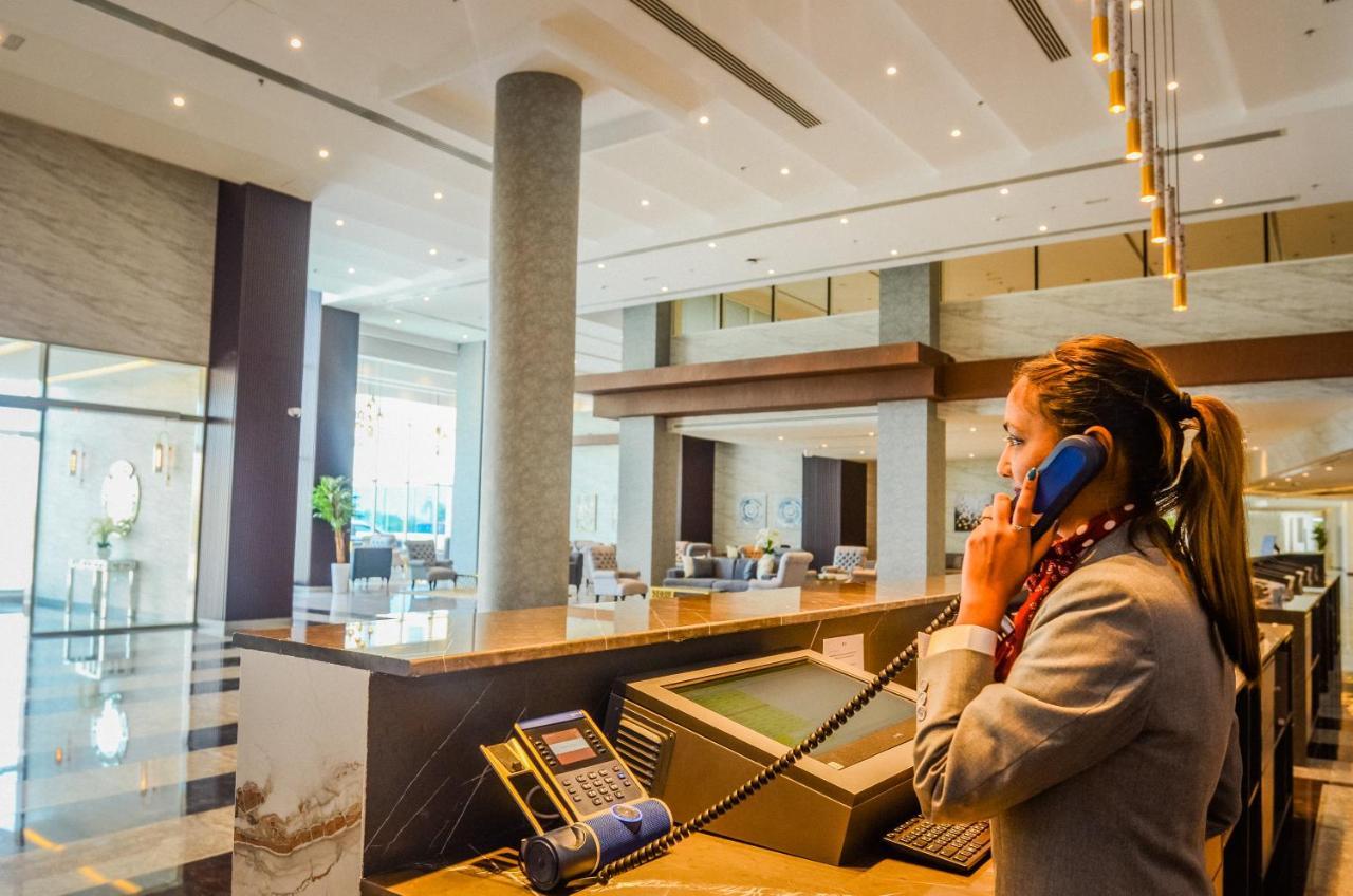 Vogo Grand Hotel Formerly Best Western Plus Hotel Dubai Academic City Exterior foto