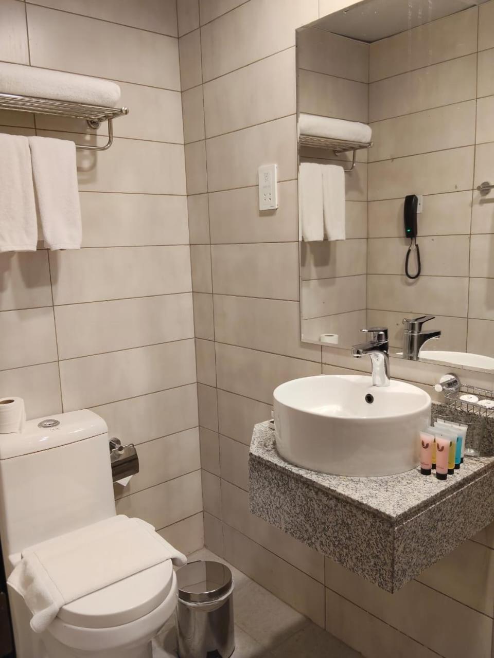 Vogo Grand Hotel Formerly Best Western Plus Hotel Dubai Academic City Habitación foto